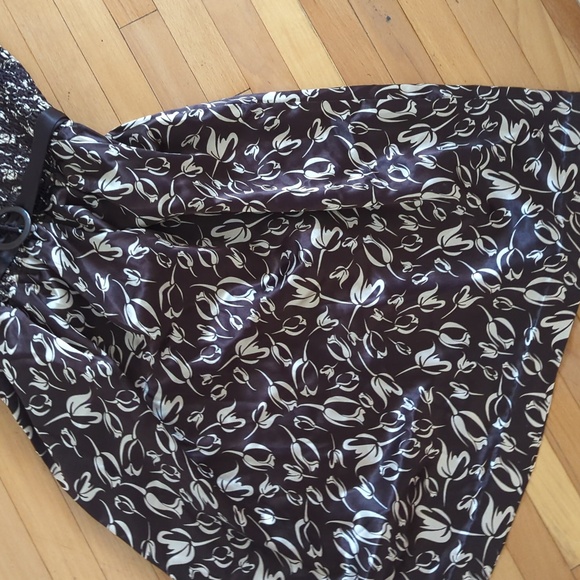 🆕 satin floral print brown mini dress - Picture 6 of 7